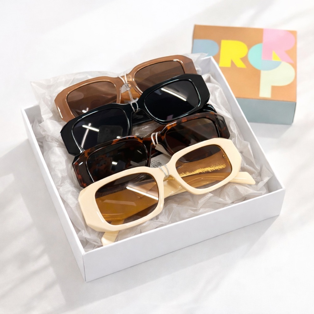 Oversized Square Black‎ Sunglasses UV400 Retro Fashion Thick Frame Women